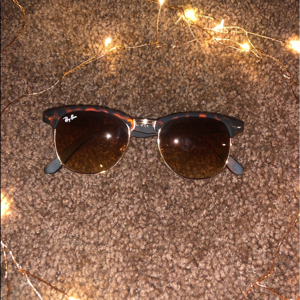 MENS RAY BAN SUNGLASSES
